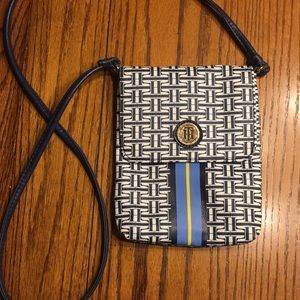 Side satchel/ messenger purse by Tommy Hilfiger